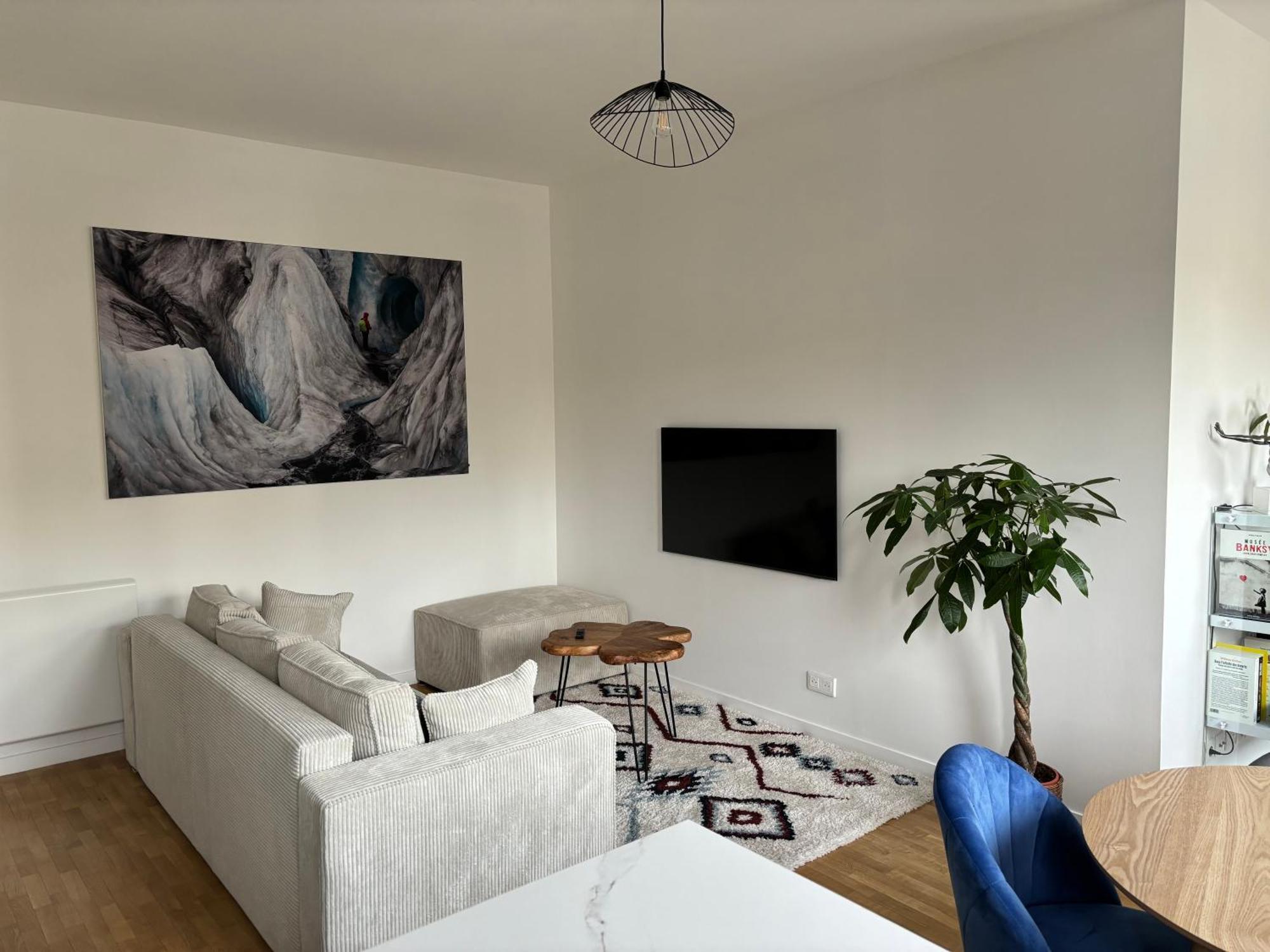 Апартаменти Le Boudoir - 2 Pieces Et Parking Ле-Плессі-Робенсон Екстер'єр фото